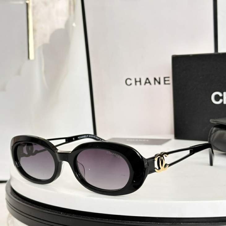 Picture of Chanel Sunglasses _SKUfw77620340fw